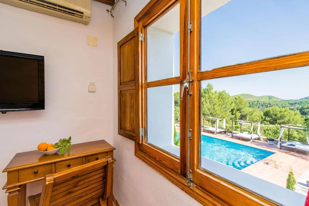 Room, Can Pere Mari, Ibiza
