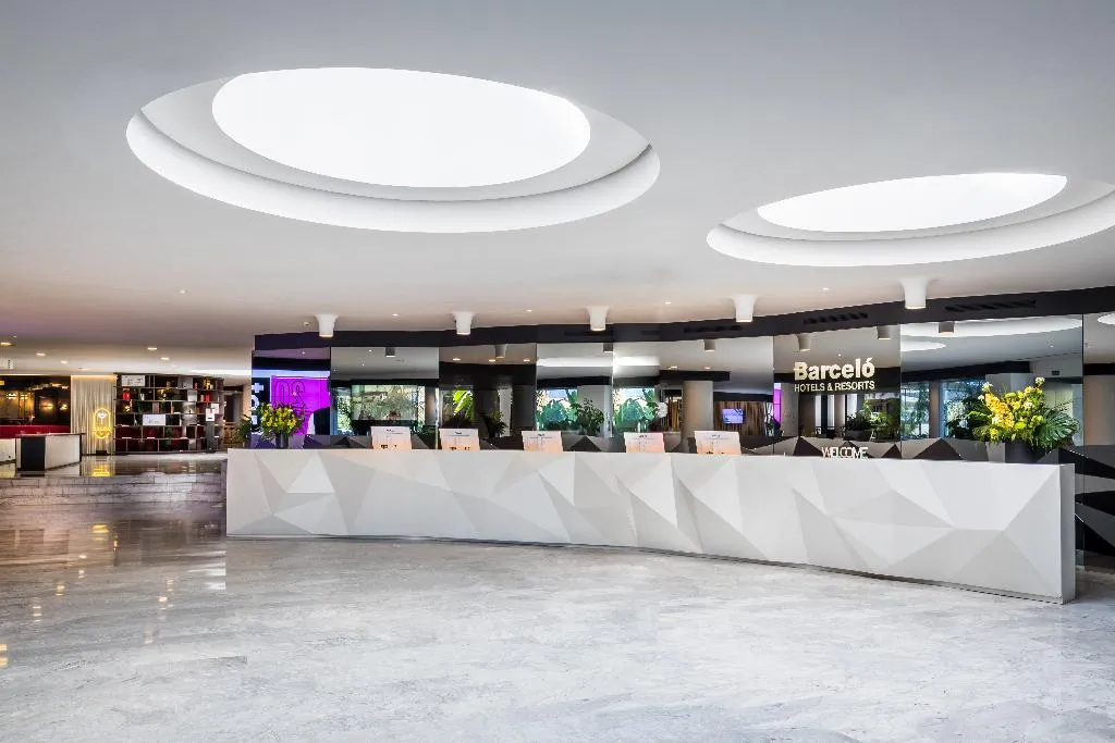 Lobby, Barcelo Sevilla Renacimiento, Seville