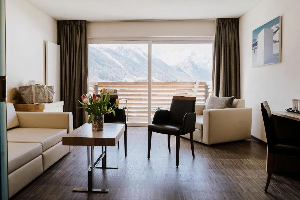 Room, Lac Salin Spa & Mountain Resort, Milan
