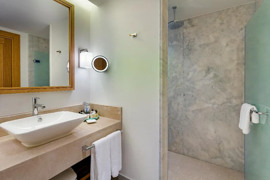 DOUBLE SEA VIEW Room, Titanic Luxury Collection Bodrum, Bodrum