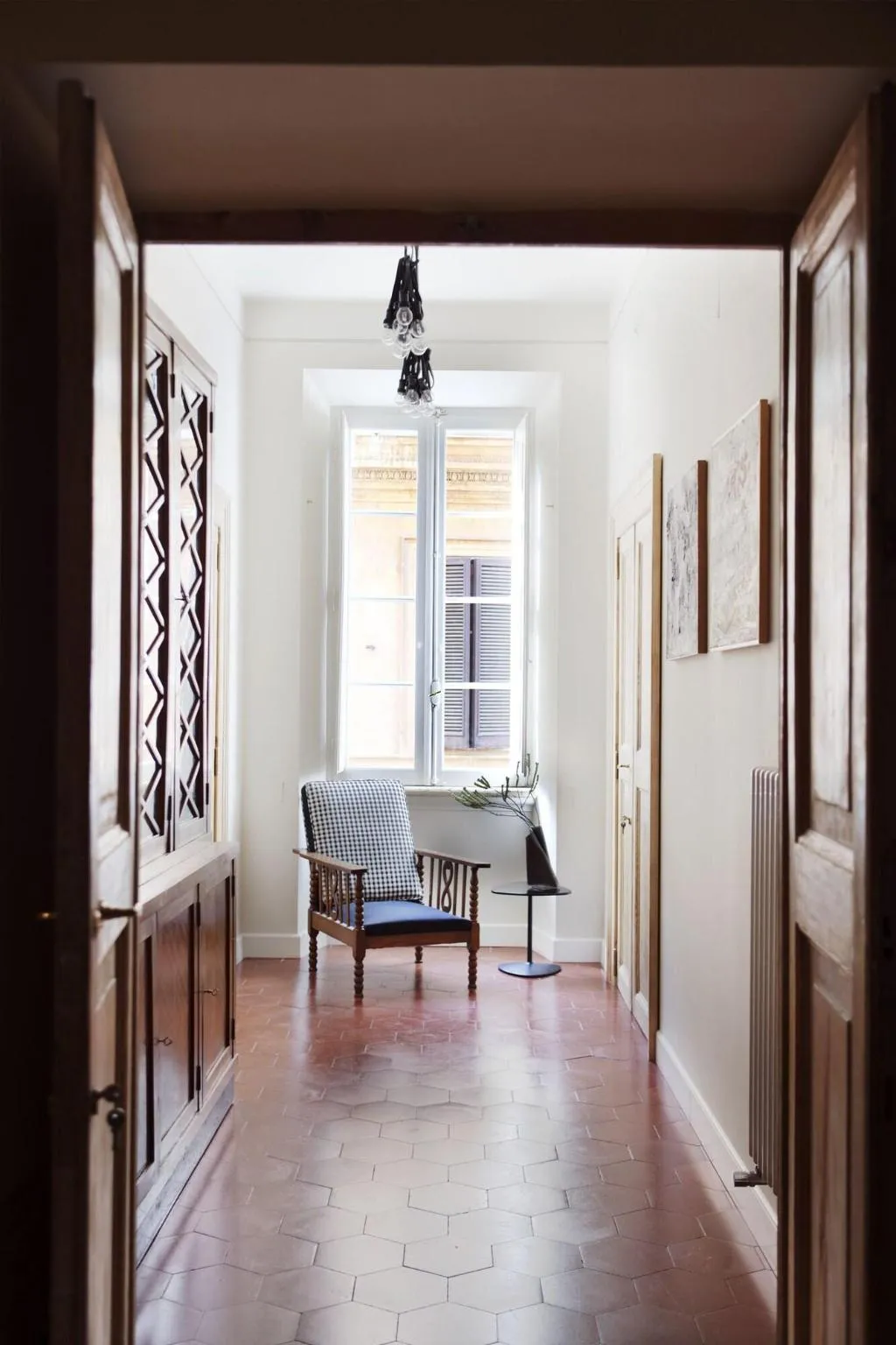 Lobby, Mynavona, Rome