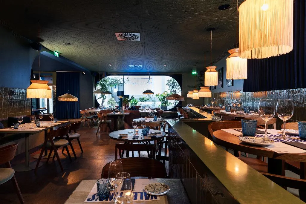 Restaurant, Chic & Basic Gravity, Porto