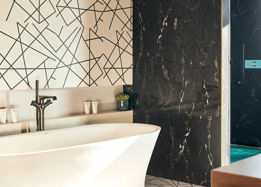 SUITE STANDARD Room, Grand Hyatt Barcelona, Barcelona