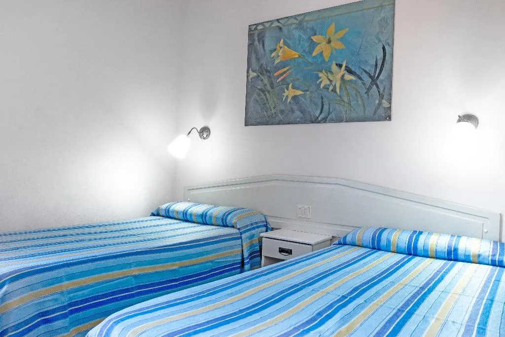 APARTMENT CAPACITY 4 TWO BEDROOMS Room, Oasis Duna, Fuerteventura