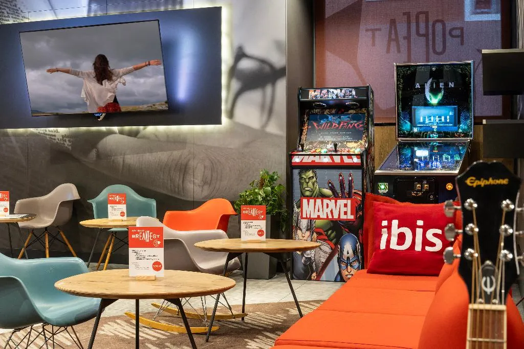 Bar, Ibis Madrid Aeropuerto Barajas, Madrid