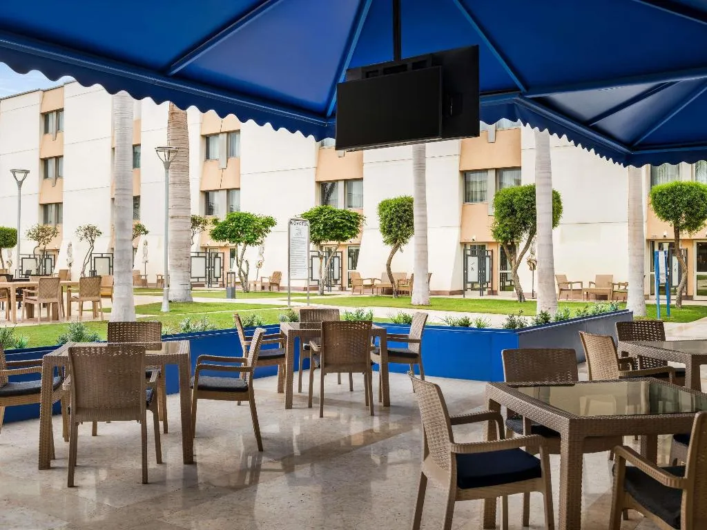 Restaurant, Novotel Cairo Airport, Cairo