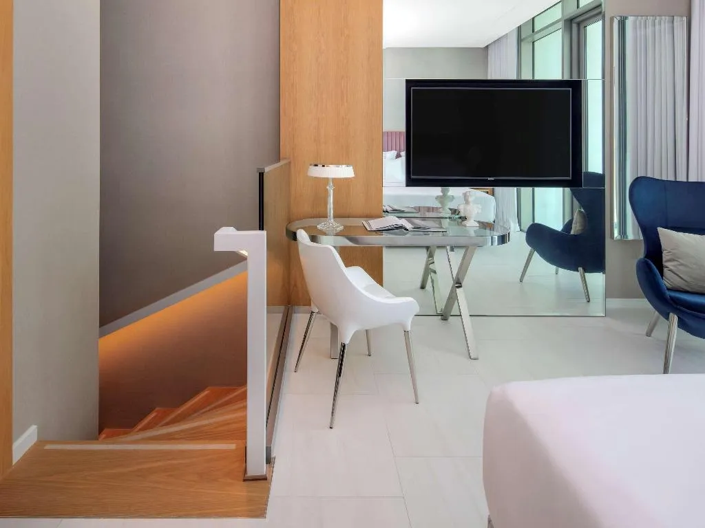 APARTMENT DUPLEX Room, SLS Dubai Hotel & Residences, Dubai