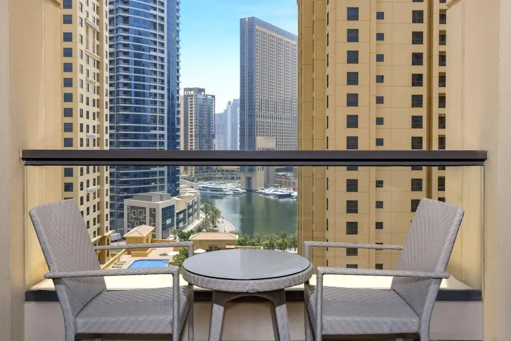 JUNIOR SUITE KING SIZE BED Room, Hilton Dubai The Walk, Dubai