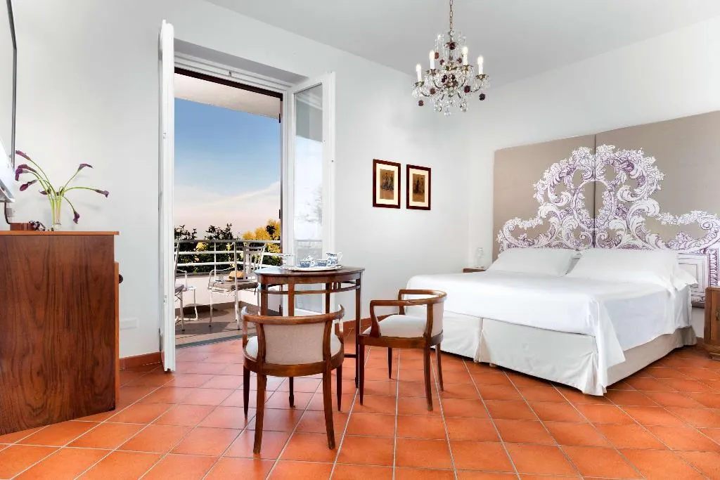 Room, Villa Oriana Relais, Naples