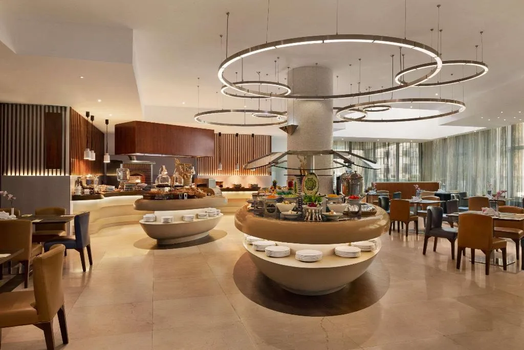 Restaurant, Ramada By Wyndham Dubai Barsha Heights Ex AurisInn, Dubai