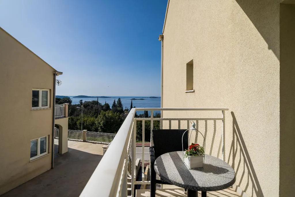 APARTMENT SEA VIEW WITH BALCONY Room, Villa Samba, Dubrovnik