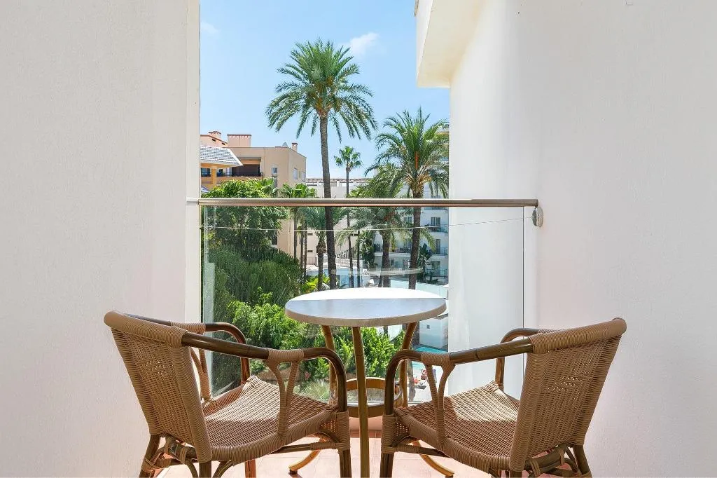FAMILY ROOM STANDARD Room, Sol Torremolinos Don Pedro, Costa Del Sol