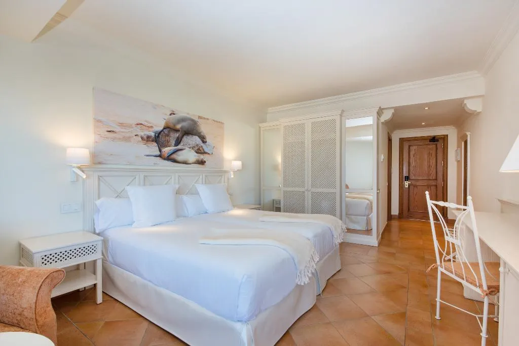 Double or Twin STANDARD Room, Iberostar Selection Andalucia Playa, Costa De La Luz