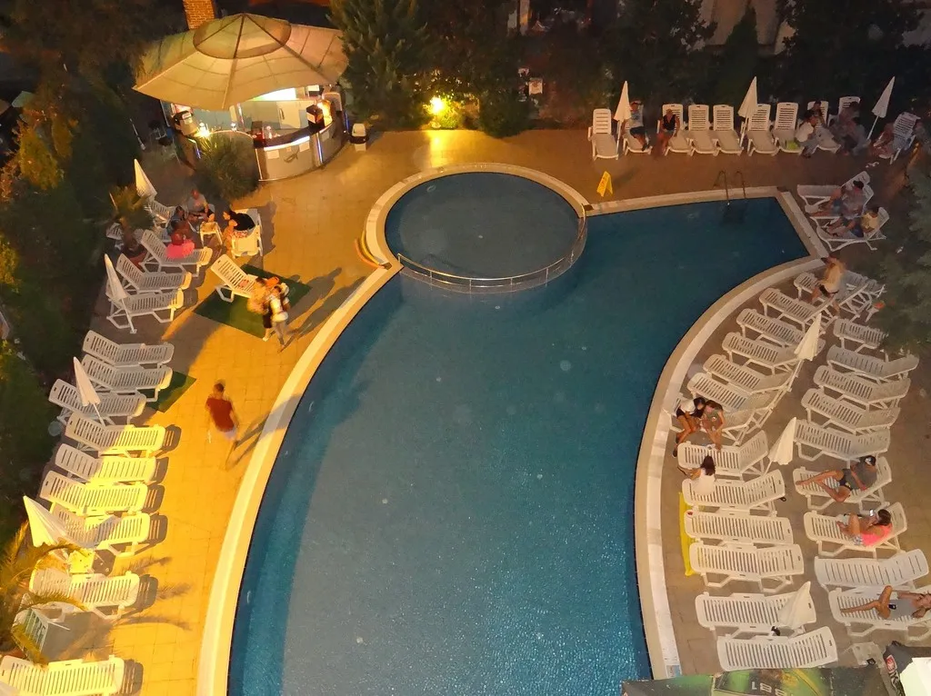 Pool, Boomerang, Bourgas