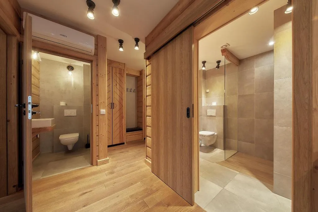 Room, ApartHotel Giewont, Krakow