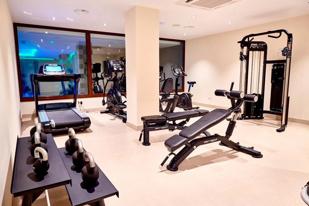 Sports and Entertainment, Apartamentos Ponent, Majorca