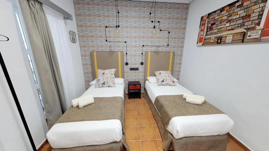 TWIN BASIC Room, Hostal Boutique La Española, Costa De La Luz