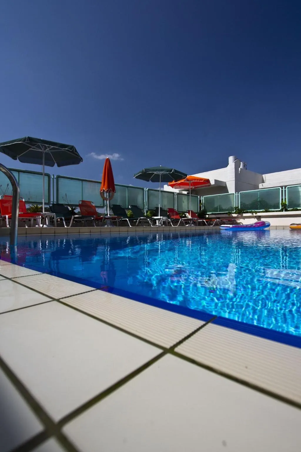 Sports and Entertainment, Mythos Platanias, Crete