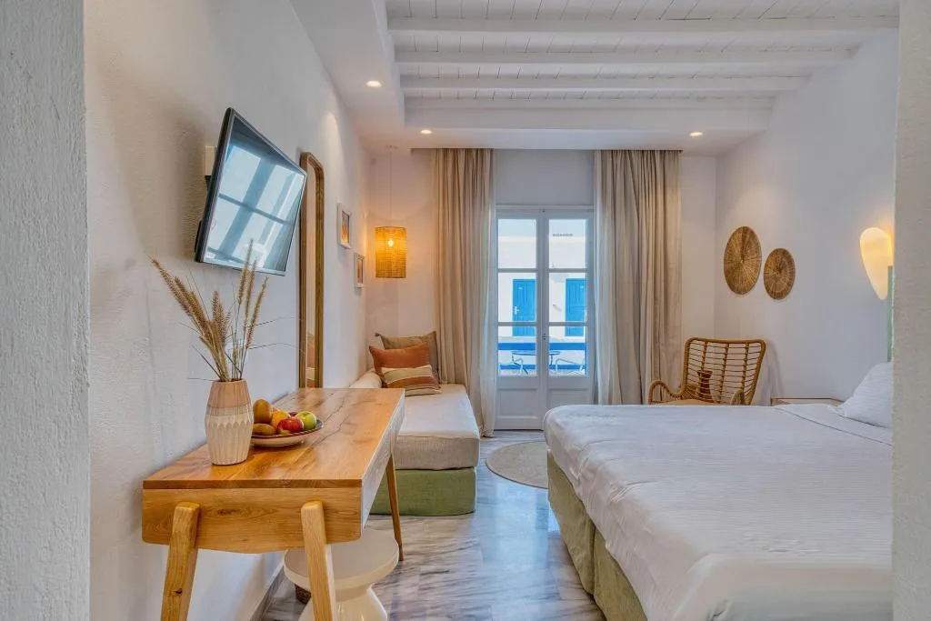 Room, San Antonio Summerland, Mykonos