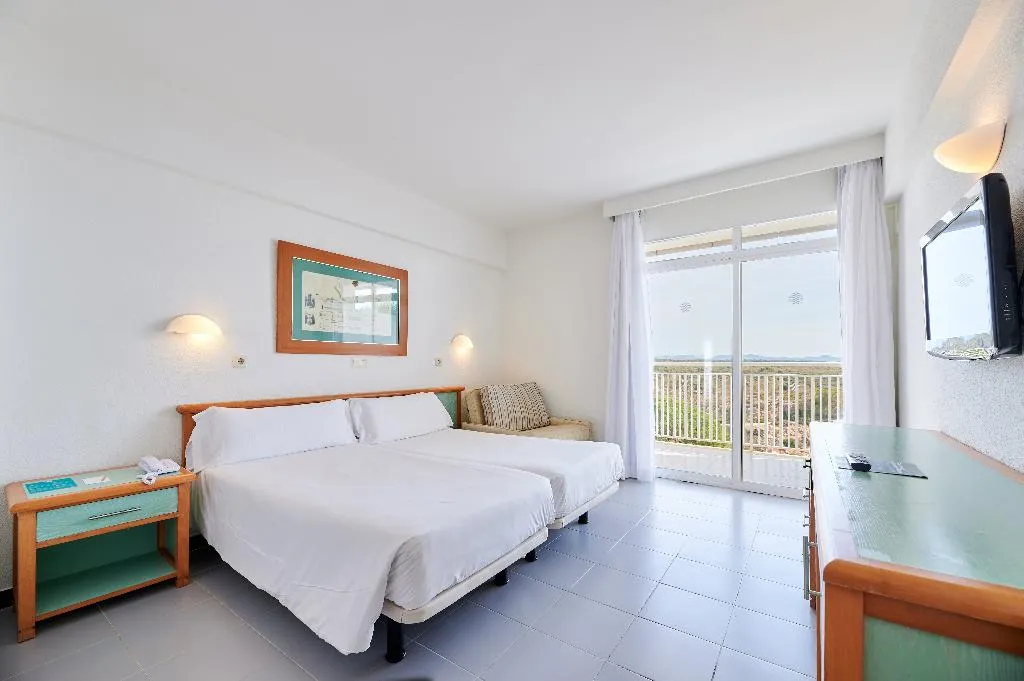 DOUBLE SINGLE USE SEA VIEW Room, AluaSun Cala Antena, Majorca