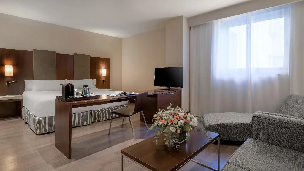 FAMILY ROOM STANDARD Room, NH Campo de Gibraltar, Costa Del Sol