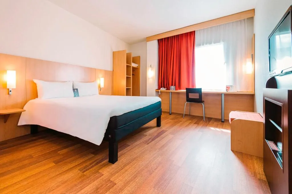 DOUBLE STANDARD Room, ibis Madrid Alcobendas, Madrid