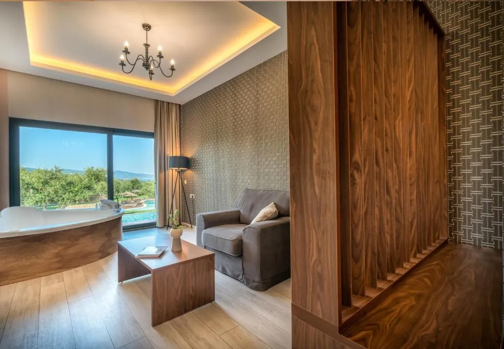 SUITE SUPERIOR WITH PRIVATE POOL Room, Elegance  Luxury Executive Suites, Zante