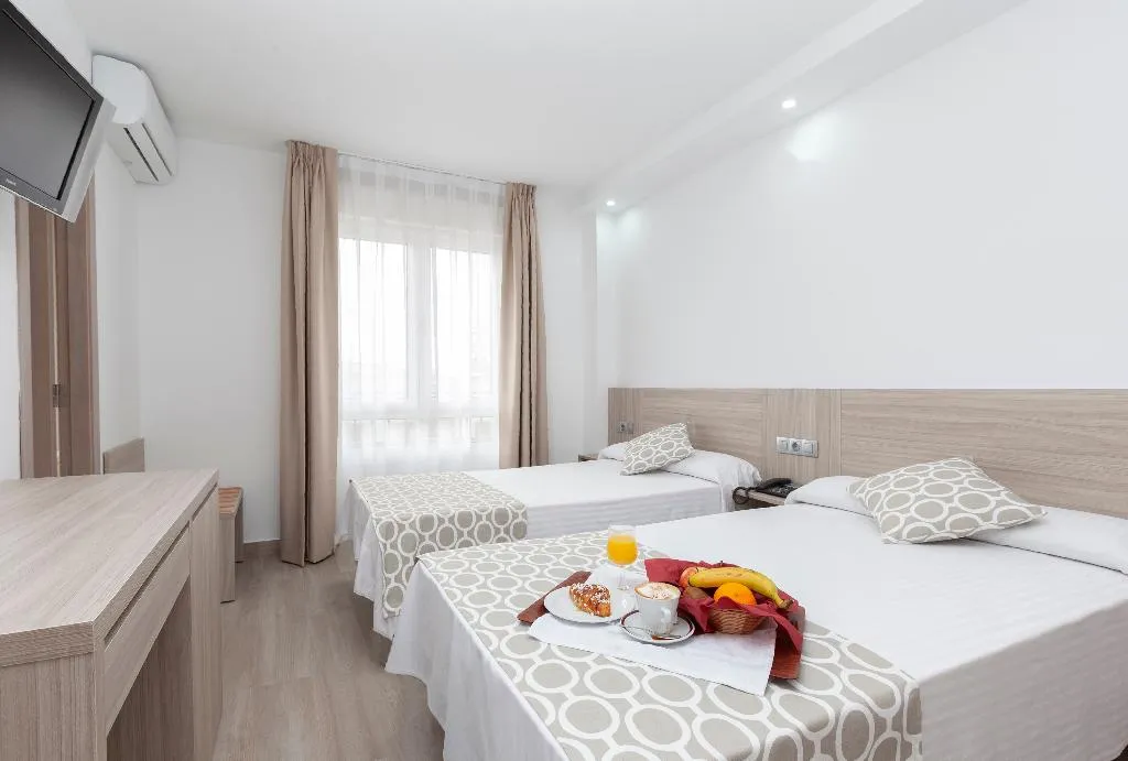 DOUBLE SINGLE USE STANDARD Room, Olympia Ronda II, Valencia