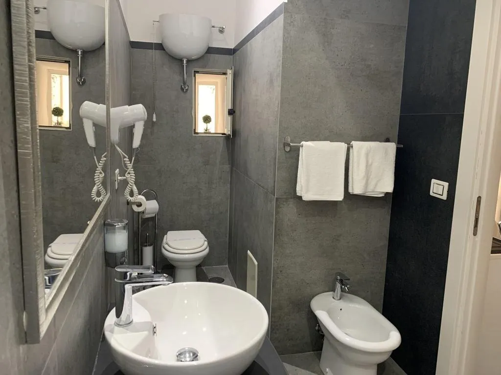 Room, Mascalzone Latino Luxury Rooms, Naples