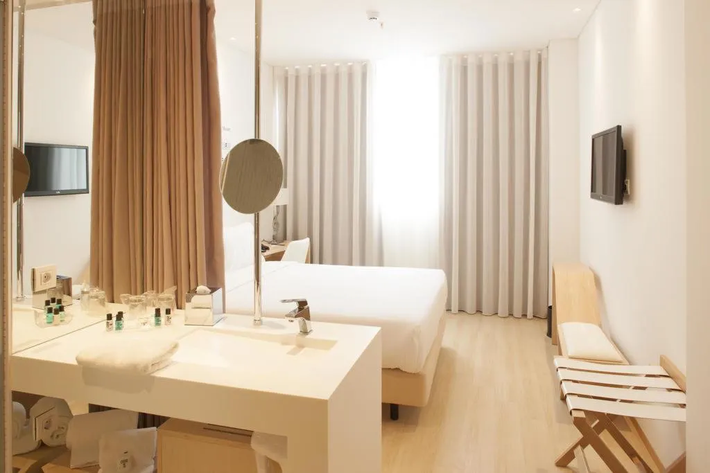 DOUBLE SUPERIOR Room, Hotel da Musica, Porto