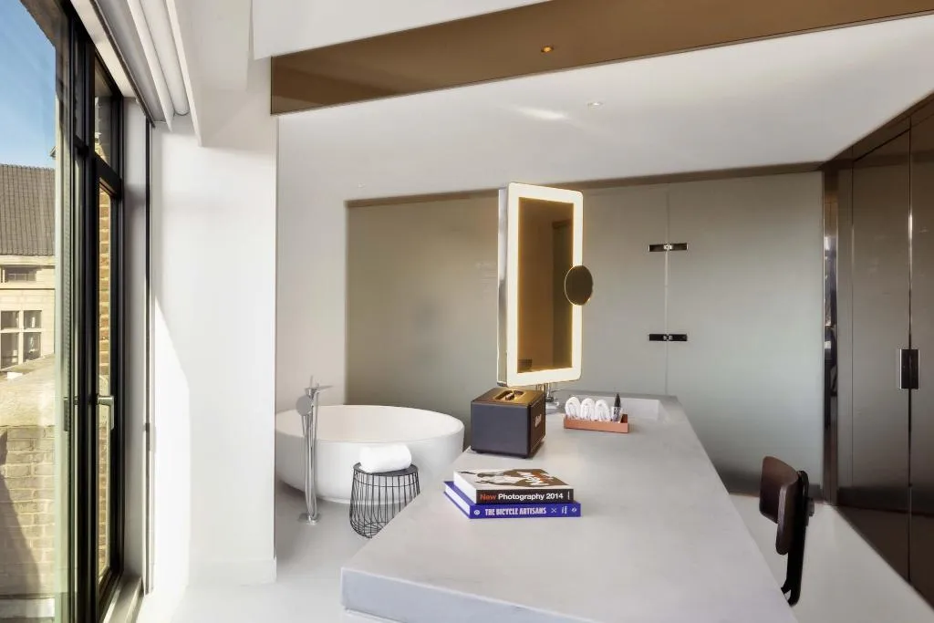 Room, W Amsterdam, Amsterdam