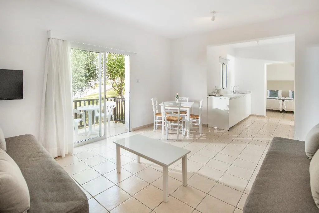 APARTMENT ONE BEDROOM Room, Akti Beach Hotel & Village Resort, Cyprus