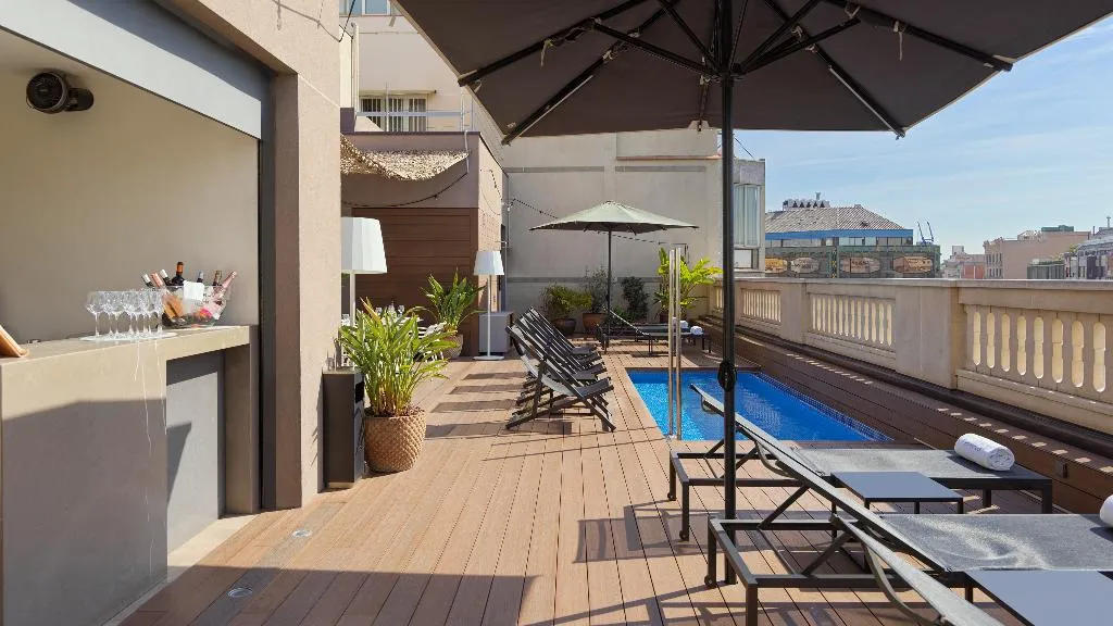 Pool, H10 Urquinaona Plaza, Barcelona