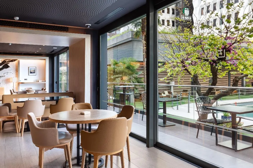 Restaurant, The Level At Hotel Melia Castilla, Madrid