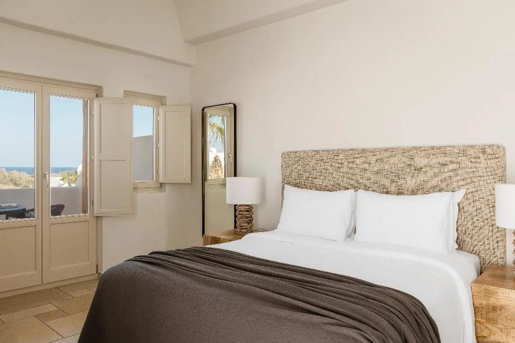 Double or Twin DELUXE GARDEN VIEW Room, Amaria Beach Resort, Athens