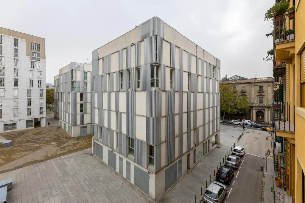 General view, Lyon, Barcelona