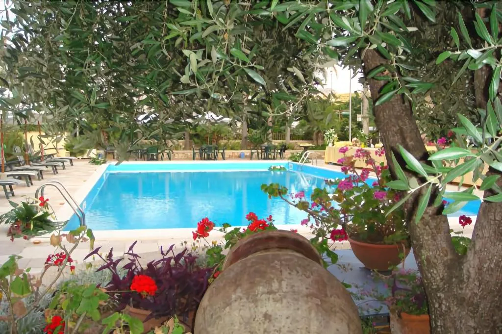 Sports and Entertainment, Hotel delle Palme, Taormina