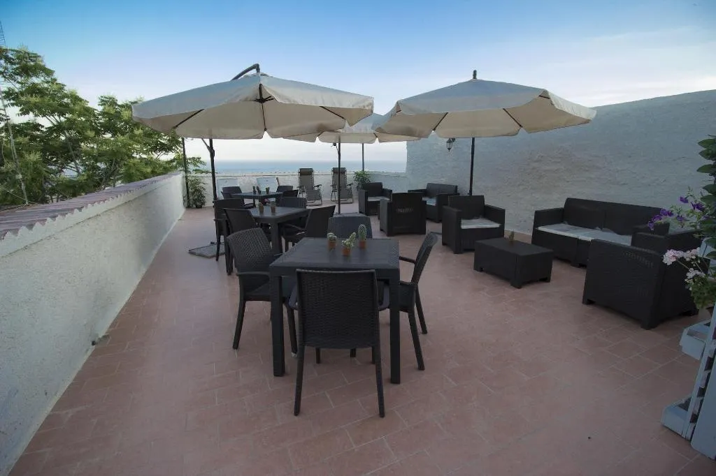 Terrace, b&b Vistamare, Catania
