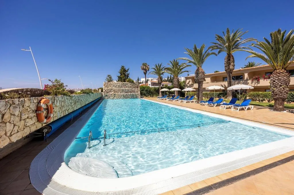 Sports and Entertainment, Vila Palmeira, Algarve