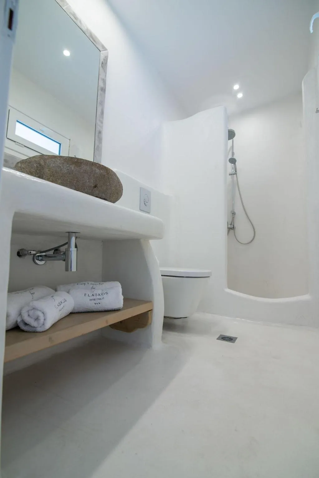 Room, Flaskos Suites, Mykonos