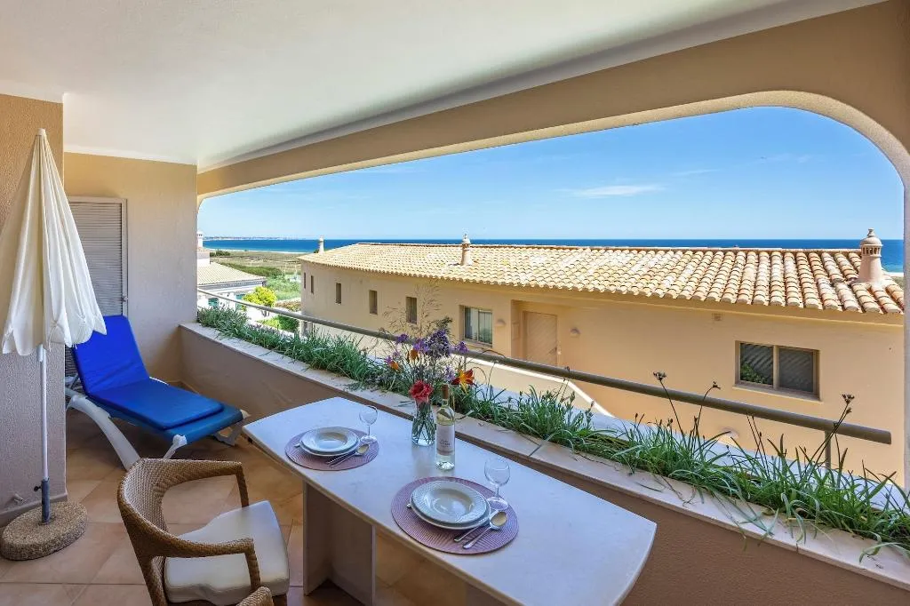 Room, Vila Palmeira, Algarve