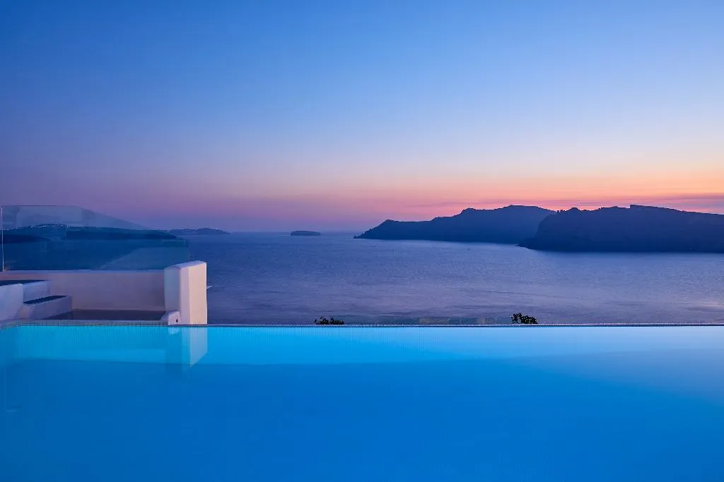 Pool, La Perla Villas and Suites, Santorini