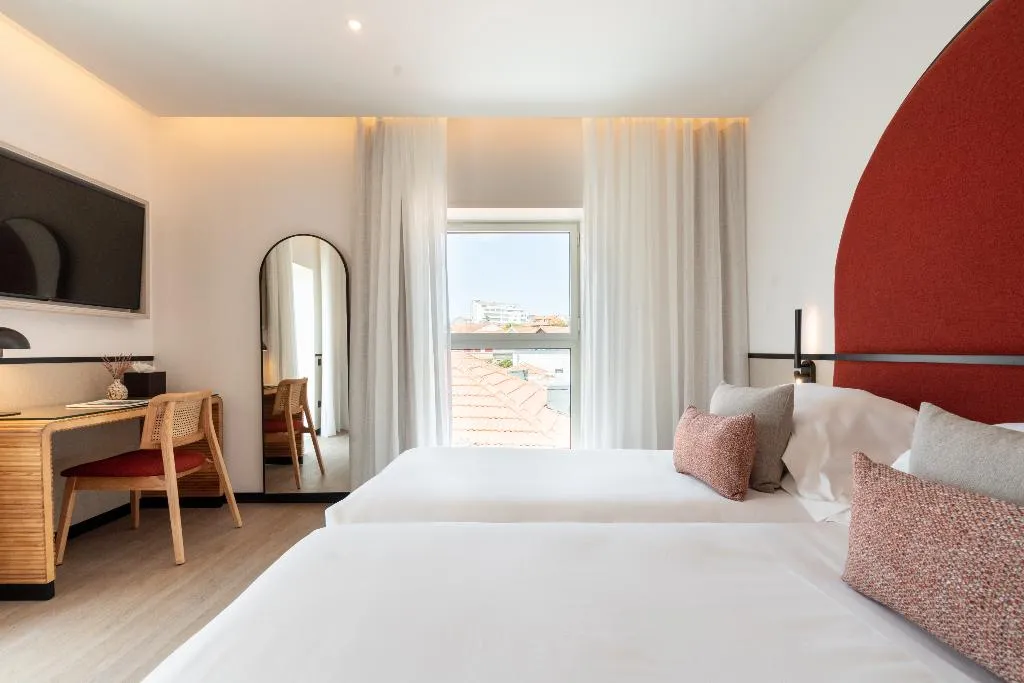 SINGLE SUPERIOR WITH TERRACE Room, The Editory Garden Baixa Porto Hotel, Porto