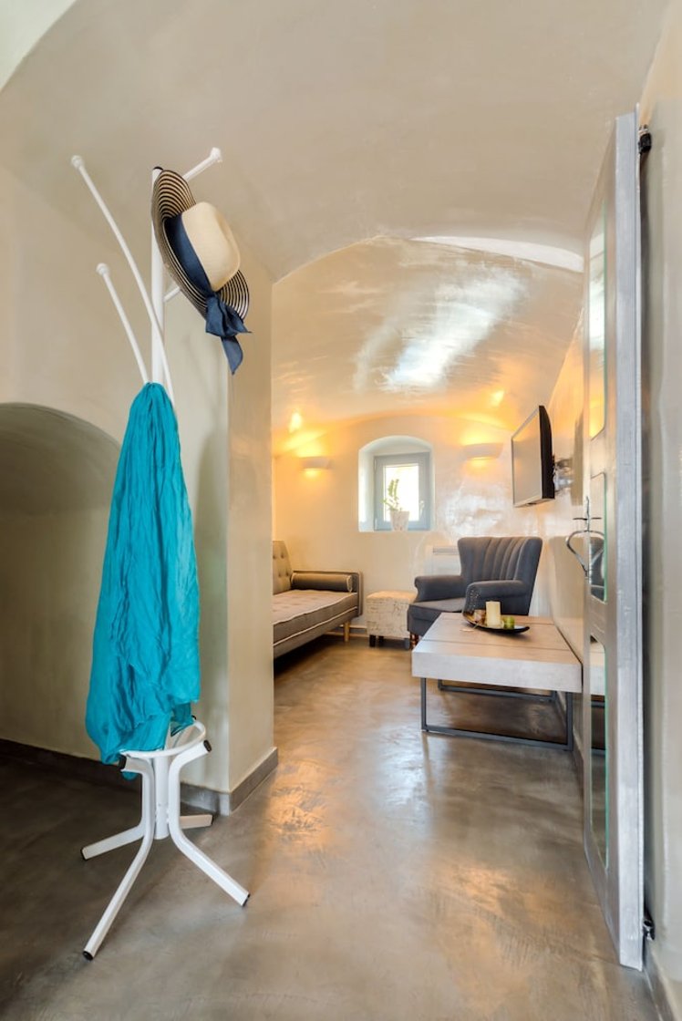 Pasithea Luxury Suites, Santorini