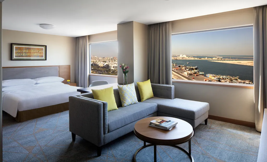 Room, Hyatt Regency Galleria Residence Dubai, Dubai