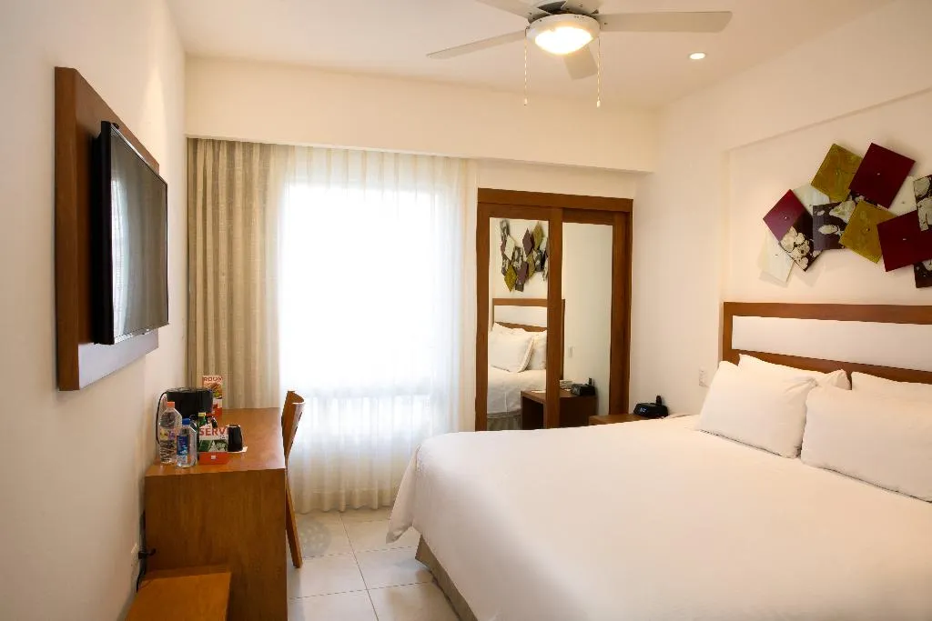 DOUBLE KING SIZE BED Room, Ambiance Suites Cancun, Cancun Area