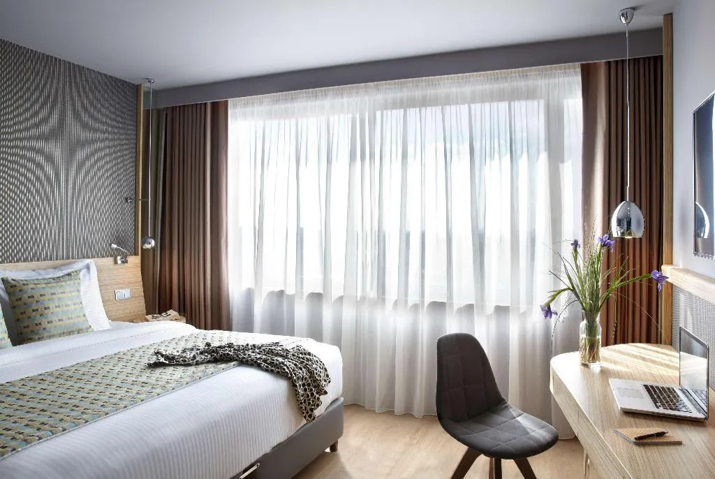 Room, Wyndham Grand Athens, Athens
