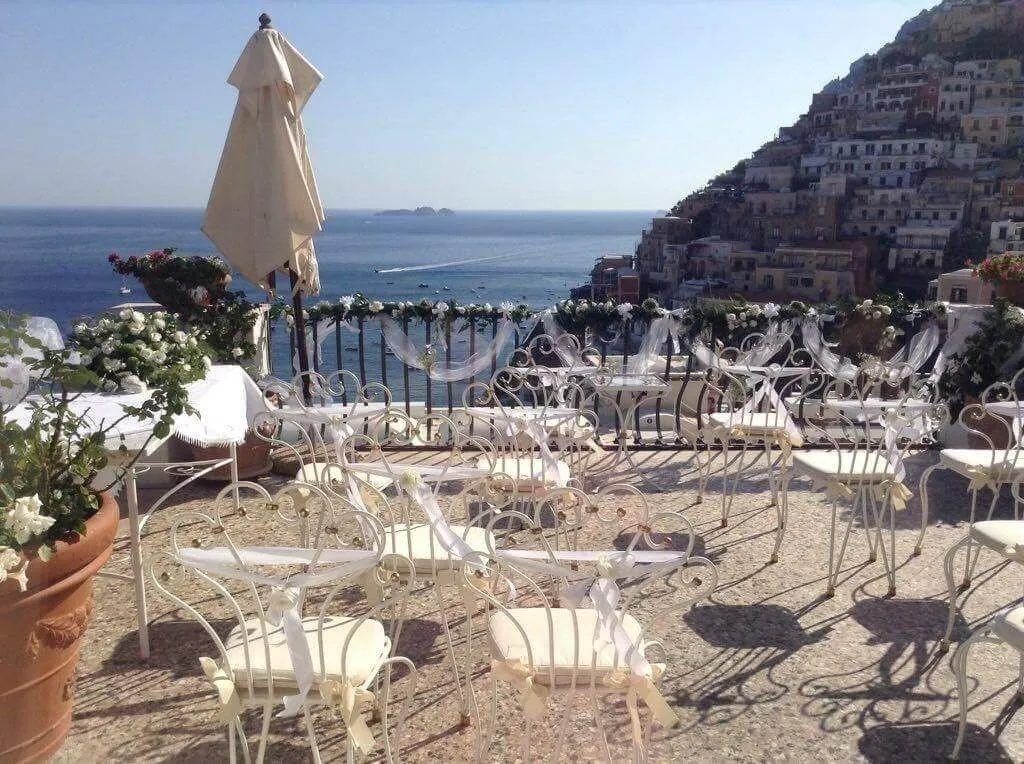 Sports and Entertainment, Villa Rosa, Naples
