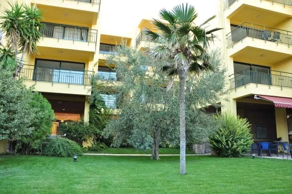 Terrace, Palm Court Suites, Izmir