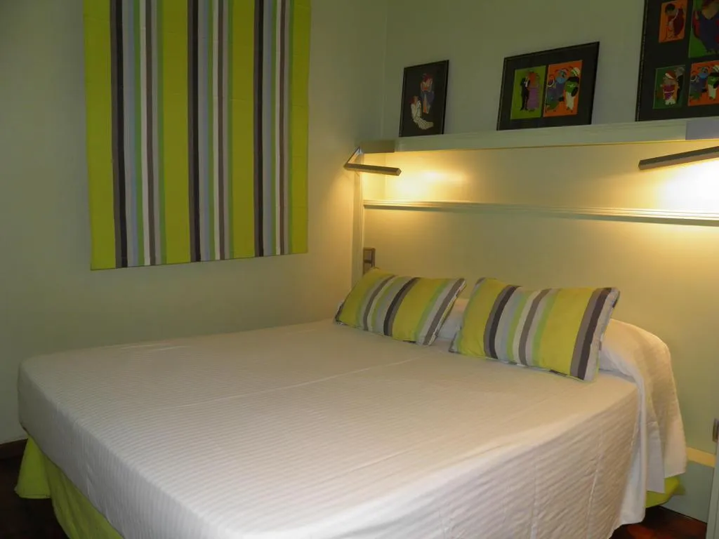 Double or Twin STANDARD Room, Annex Rey Don Jaime I, Barcelona
